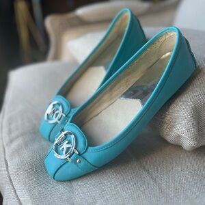 Michael Kors Leather Flats NWOT